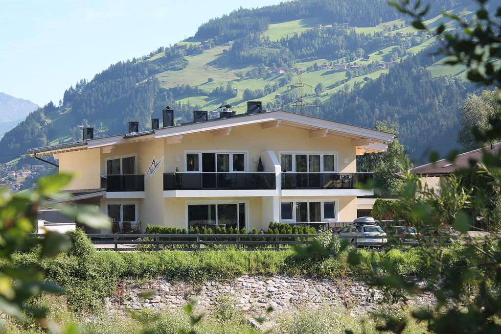Alpen-Apart Schwendau Exteriör bild